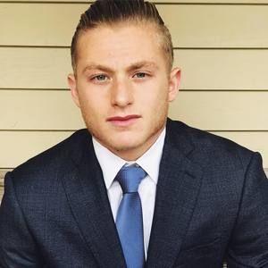 Meet your Posher, Grant